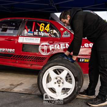 Nakts Rallijkross FOTO part 1