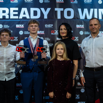 READY TO WIN 2025 apbalvošanas ceremonija