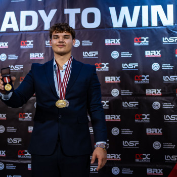 READY TO WIN 2025 apbalvošanas ceremonija